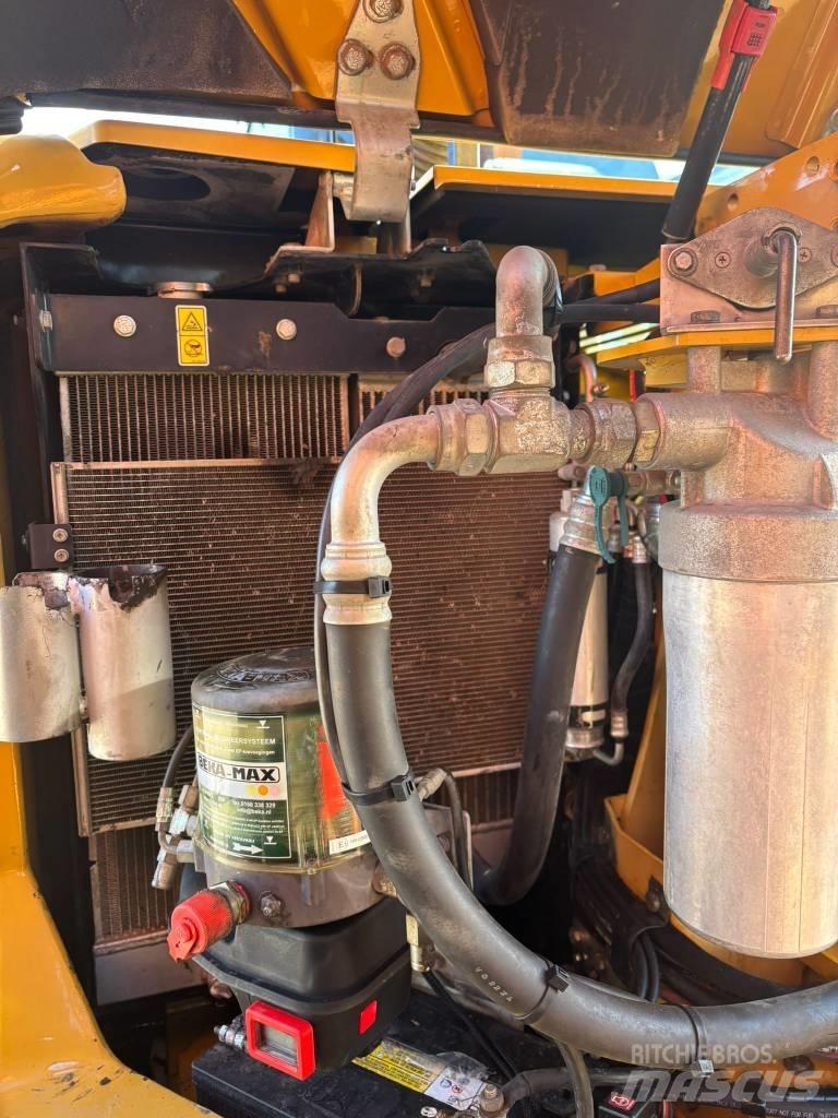 CAT 308 E 2 CR Excavatoare pe șenile
