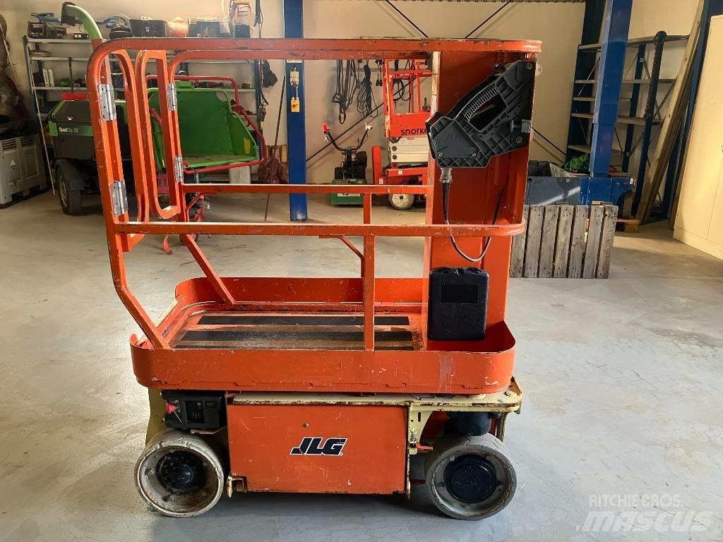 JLG 1230 ES Ascensoare verticale catarg