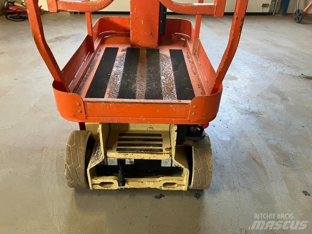 JLG 1230 ES Ascensoare verticale catarg