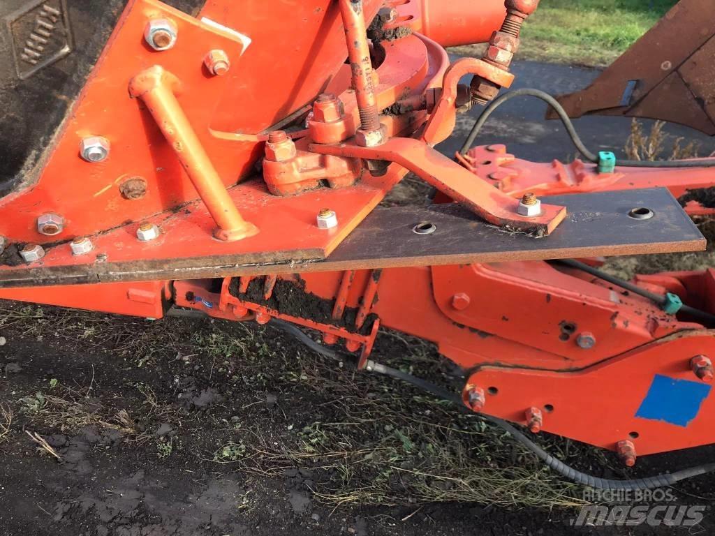Kuhn Challenger Pluguri reversibile