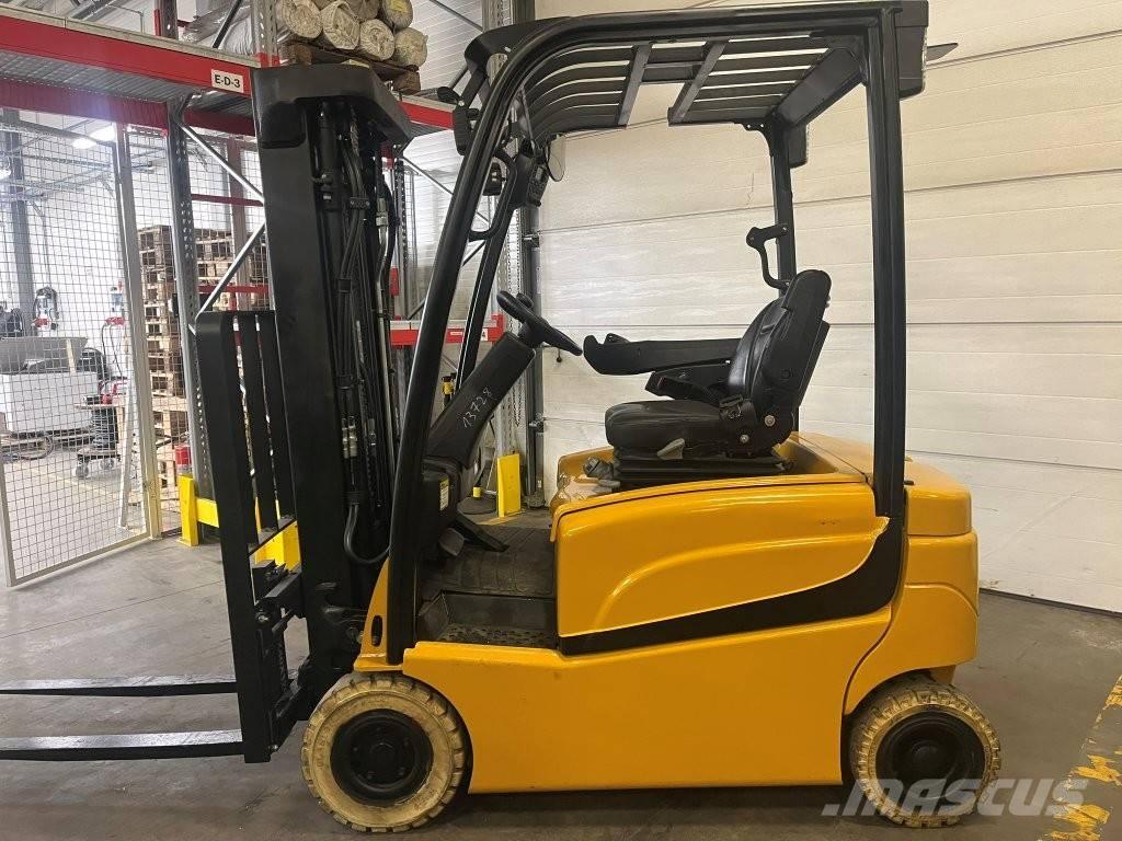 Yale ERP 16 VF Stivuitor electric