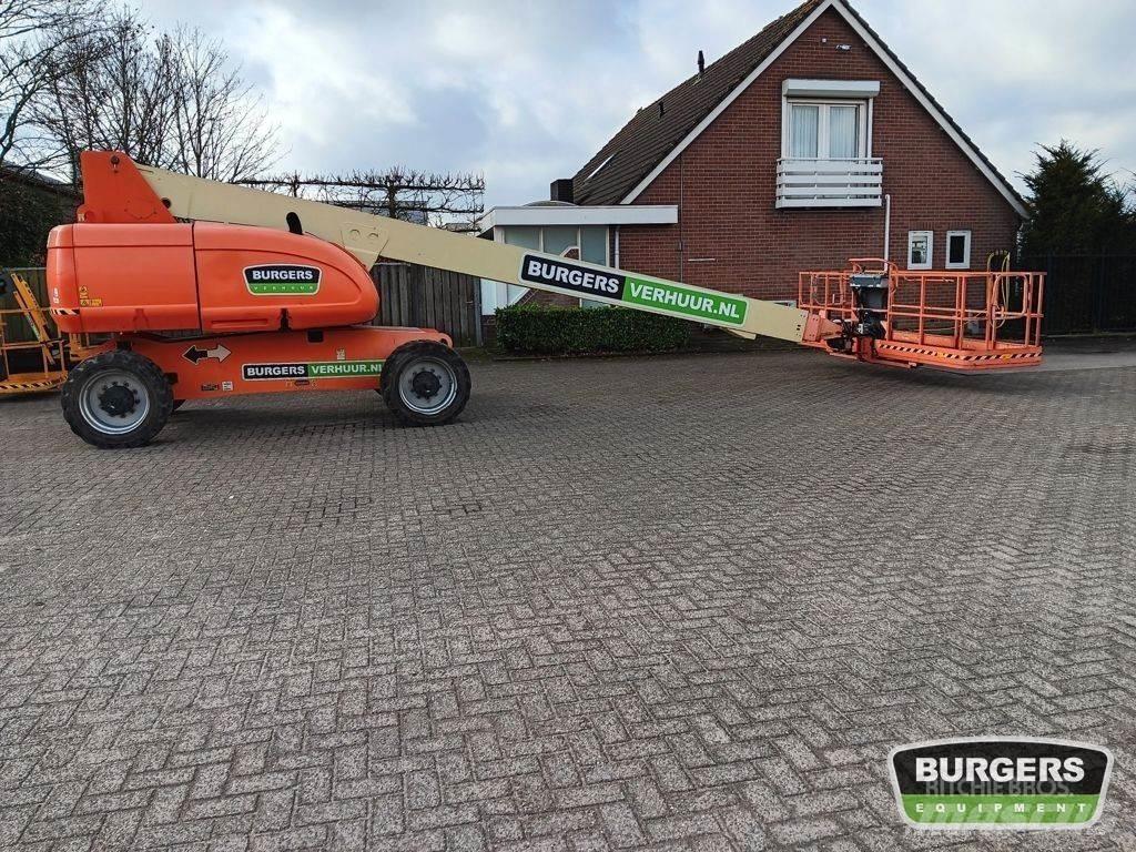 JLG 680S Nacele cu brat telescopic