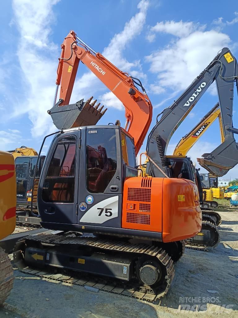 Hitachi ZX 75 Excavatoare 7t - 12t