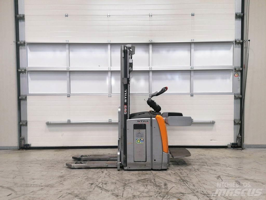 Still EXV SF 16 Transpaleta manuala