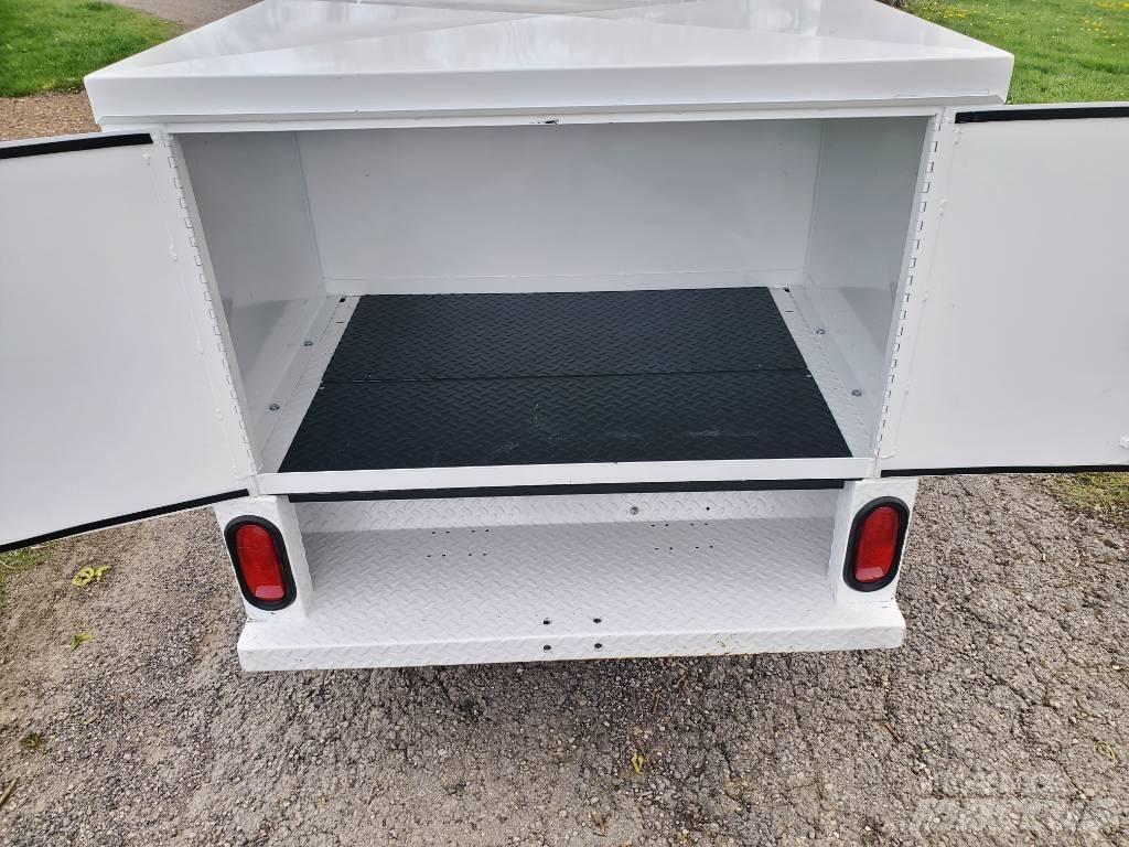 Taylor-Dunn R380 Camioane de tractiune