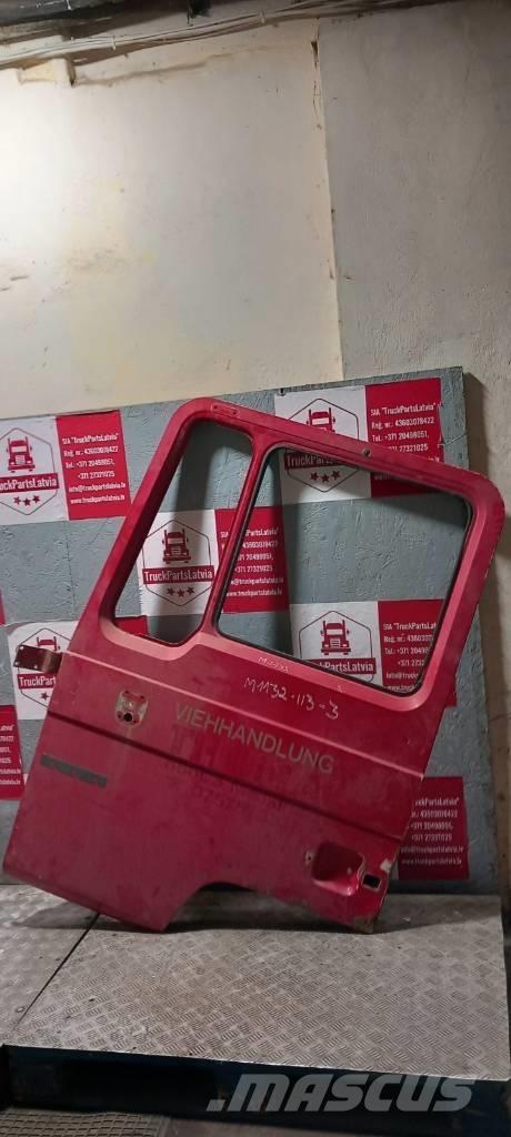 MAN 12.232 left door Cabine si interior