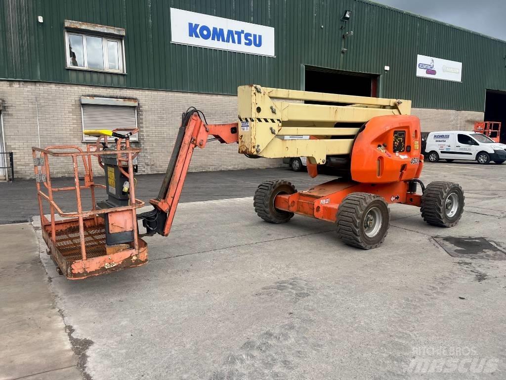 JLG 450 AJ Nacele cu brat articulat