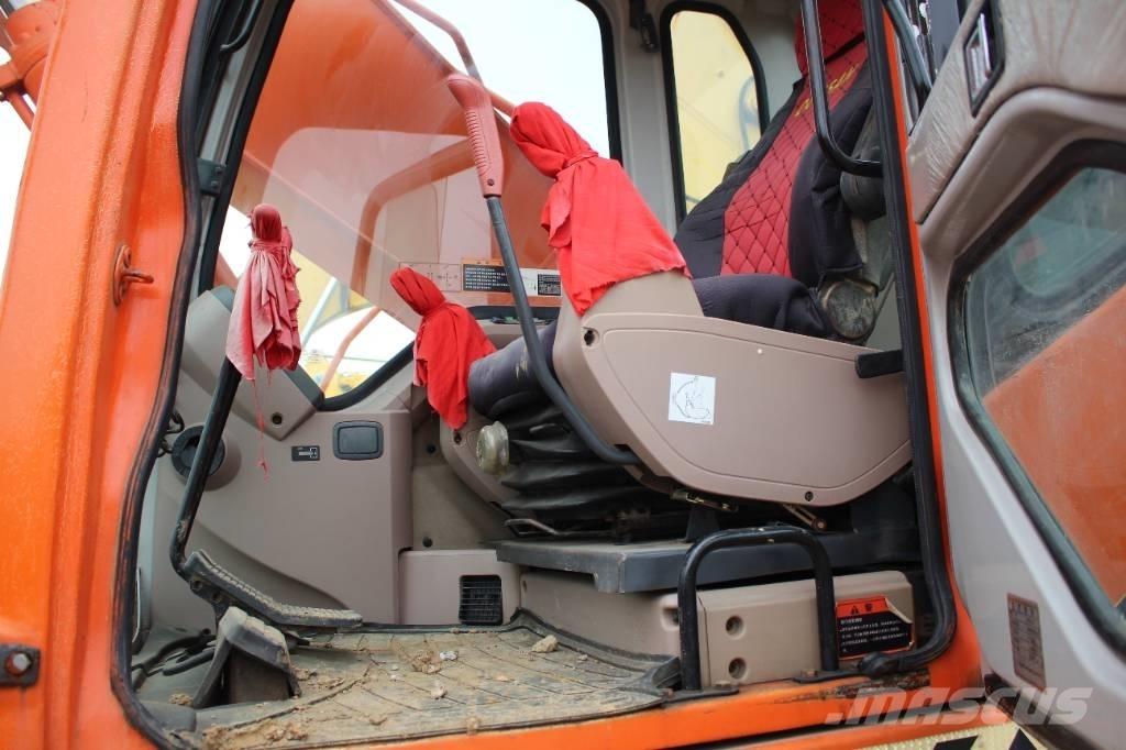 Doosan 220 LC-7 Excavatoare pe șenile
