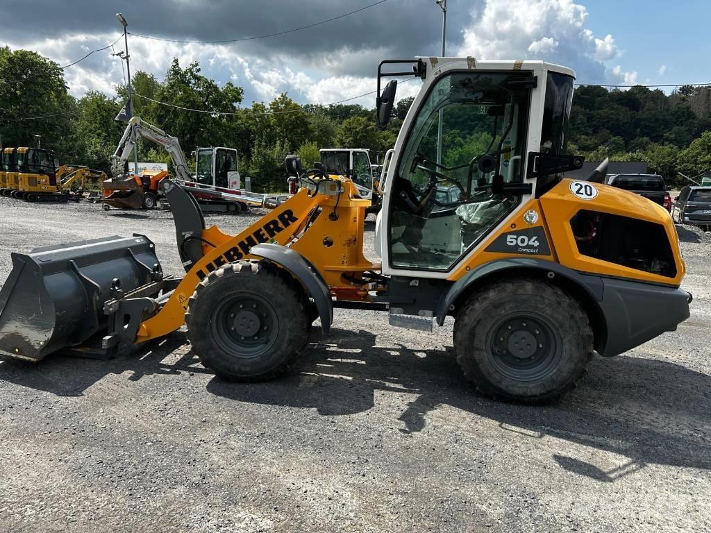 Liebherr 504 Compact Incarcator pe pneuri