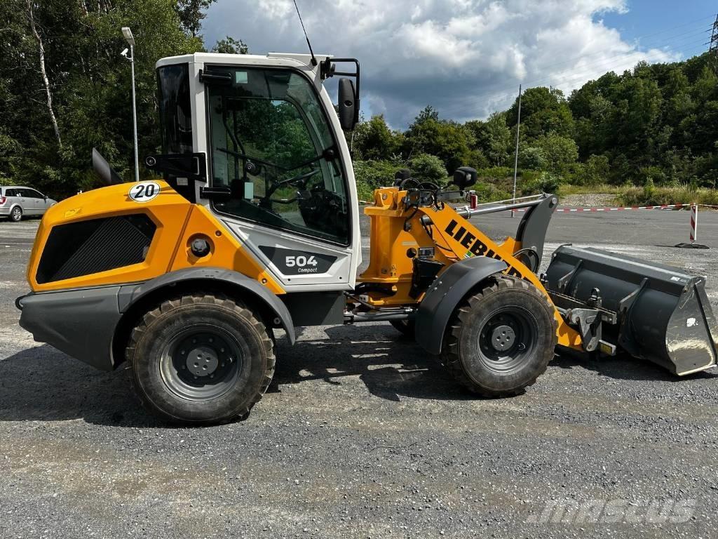 Liebherr 504 Compact Incarcator pe pneuri