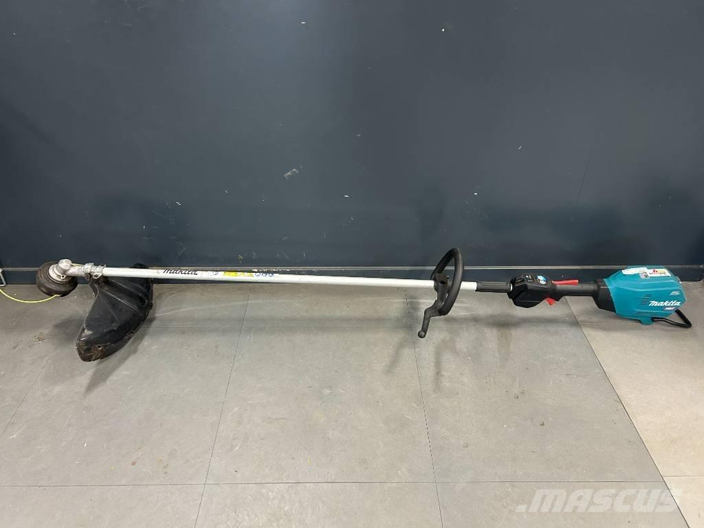 Makita Ur007gz01 Utilaje întreţinere terenuri - Altele