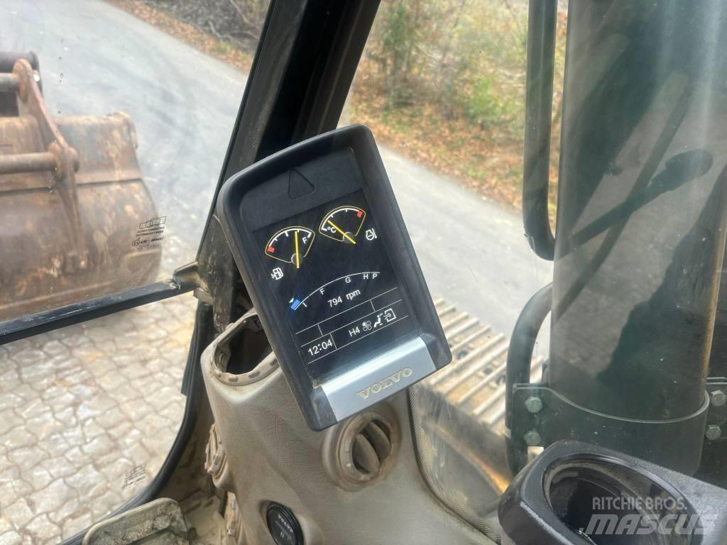 Volvo EC 220 DL Excavatoare pe șenile
