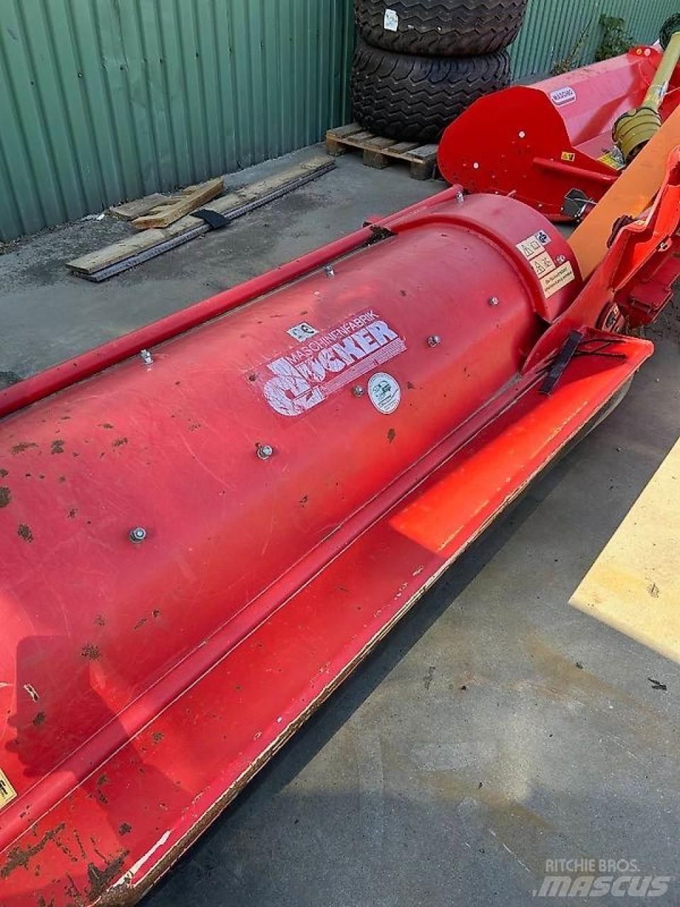 Dücker USM 21 Cositoare