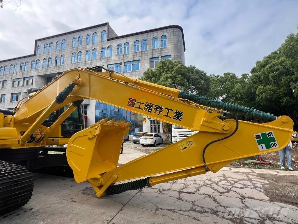 Komatsu PC 220-7 Excavatoare pe șenile
