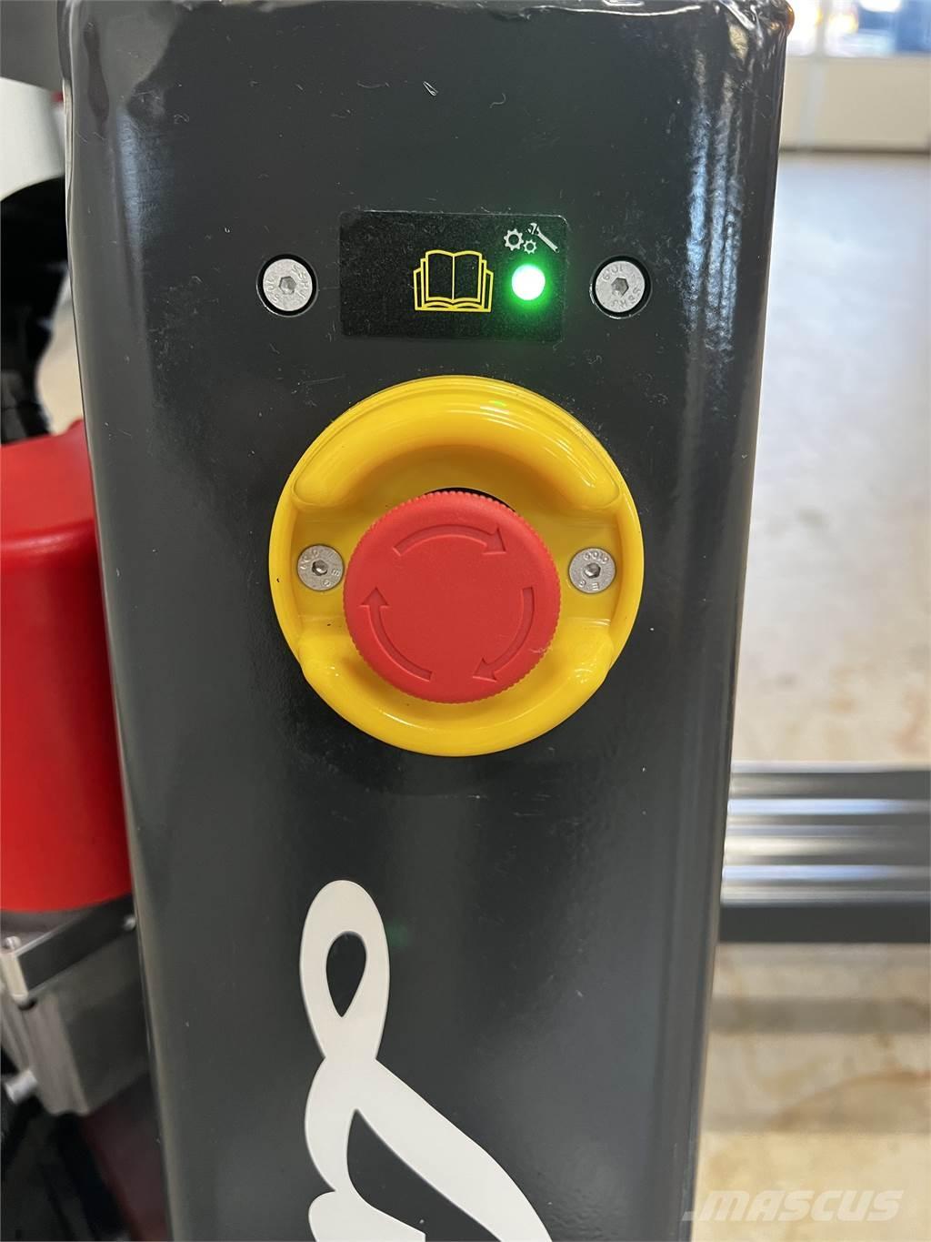 Linde MT15C Transpaleta manuala