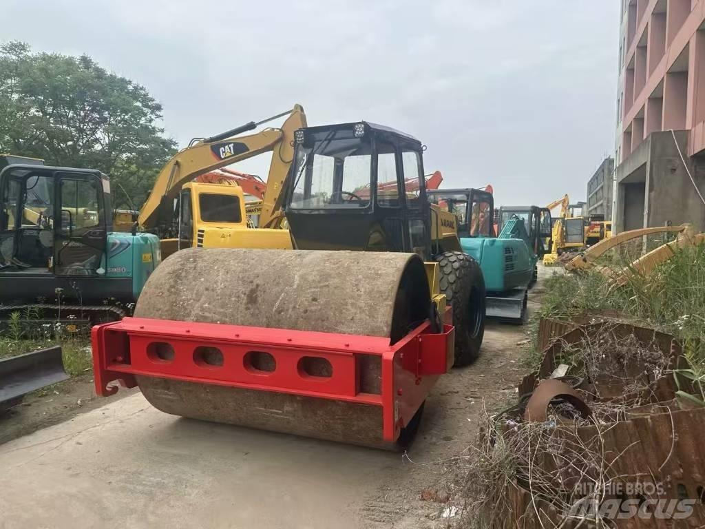 Dynapac CA 30 D Compactoare monocilindrice