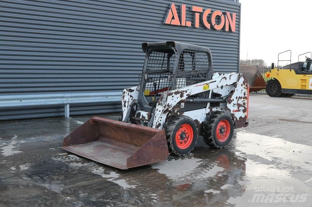 Bobcat S 510 Utilaje de manevrarea a bustenilor