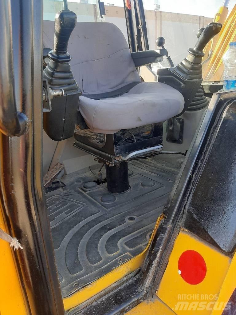 JCB 1 CX Buldoexcavatoare