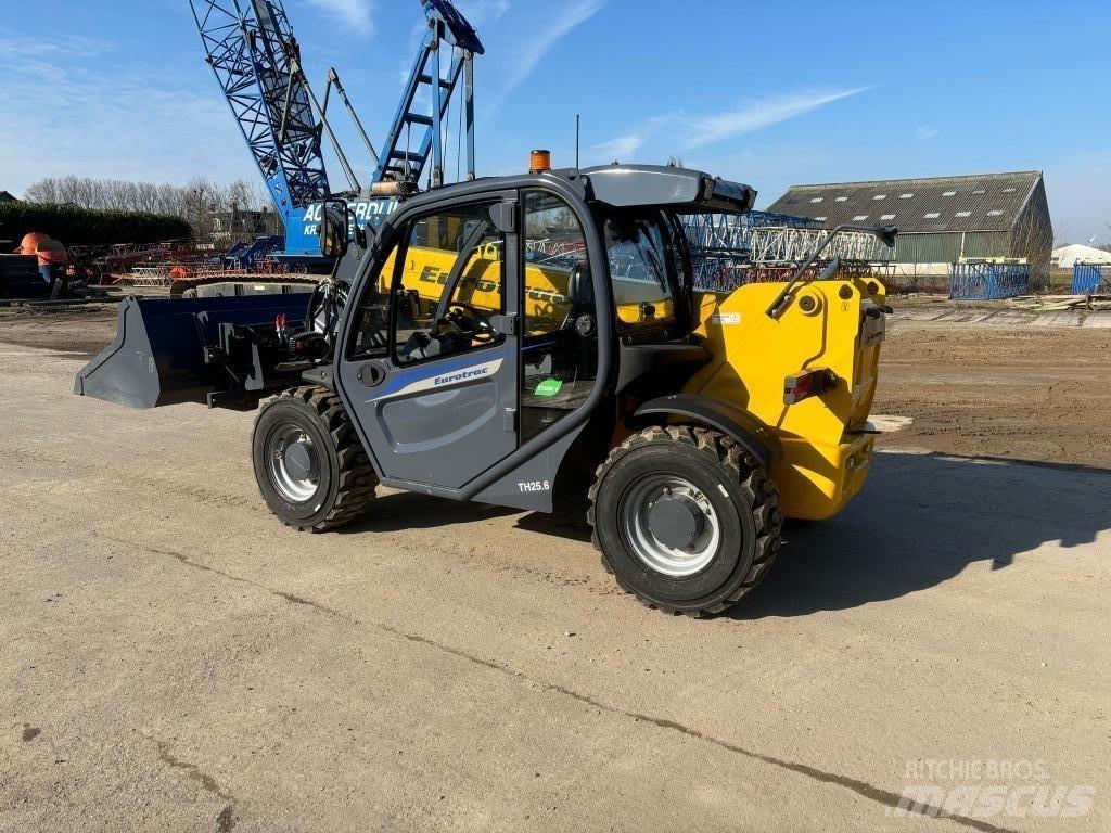 Eurotrac TH 25.6 Stivuitoare telescopice