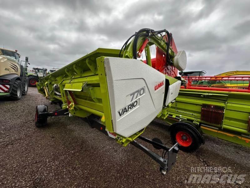 CLAAS LEXION 6700 Combine de secerat