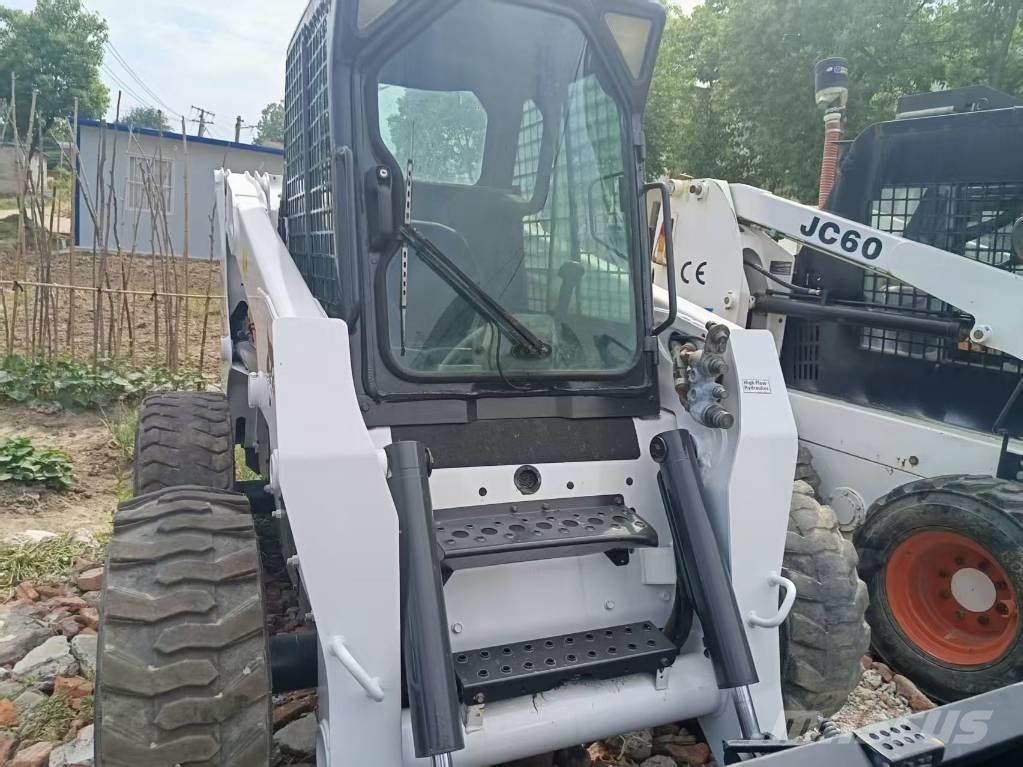 Bobcat S 220 Mini incarcator