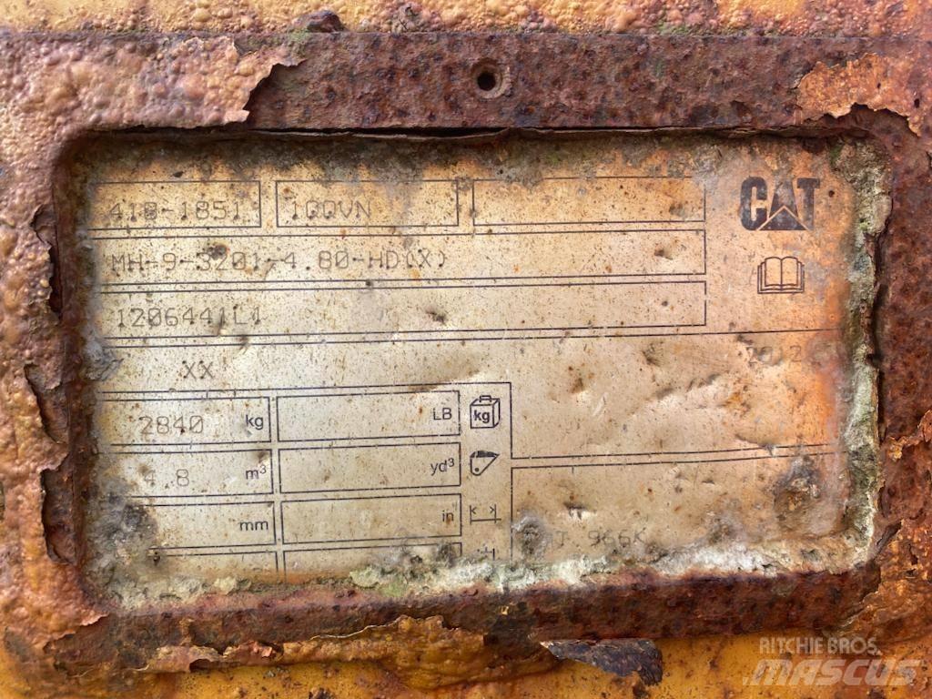 CAT 966 K Pistoane