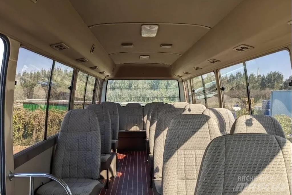 Toyota Coaster Bus Mini autobuze