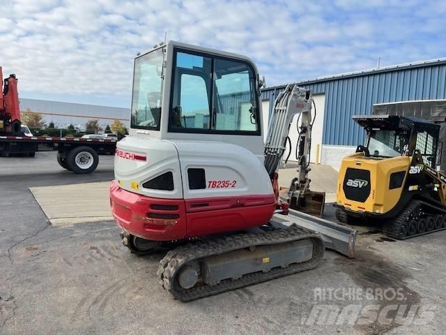 Takeuchi TB235 Mini excavatoare < 7t