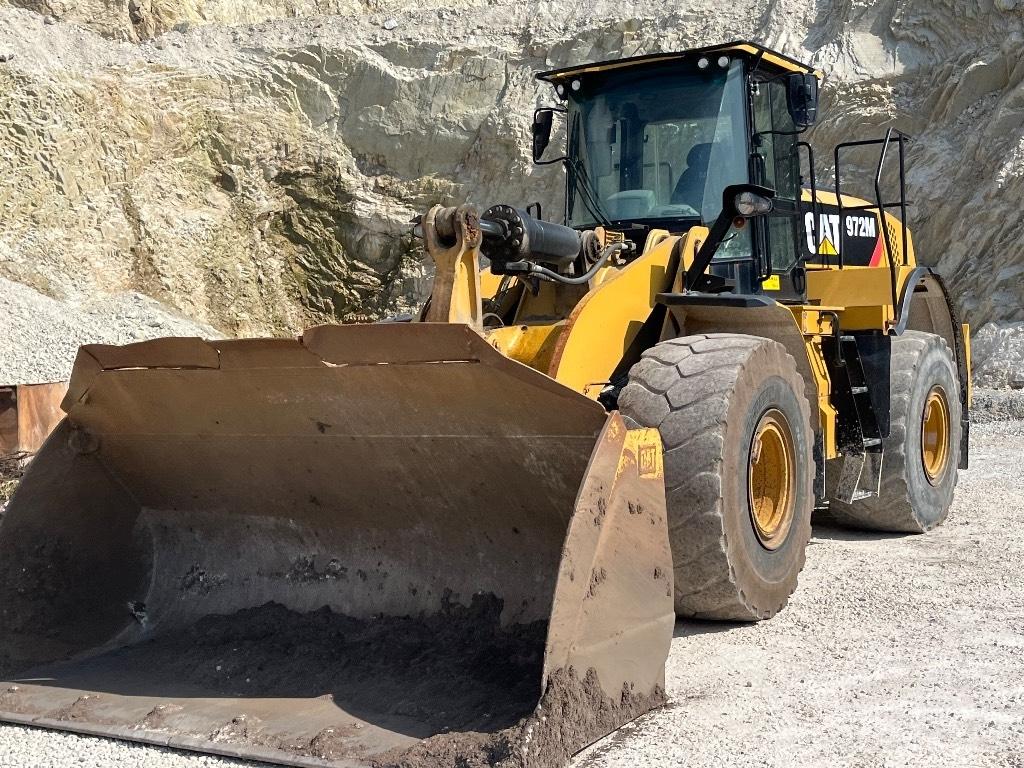 CAT 972m Incarcator pe pneuri