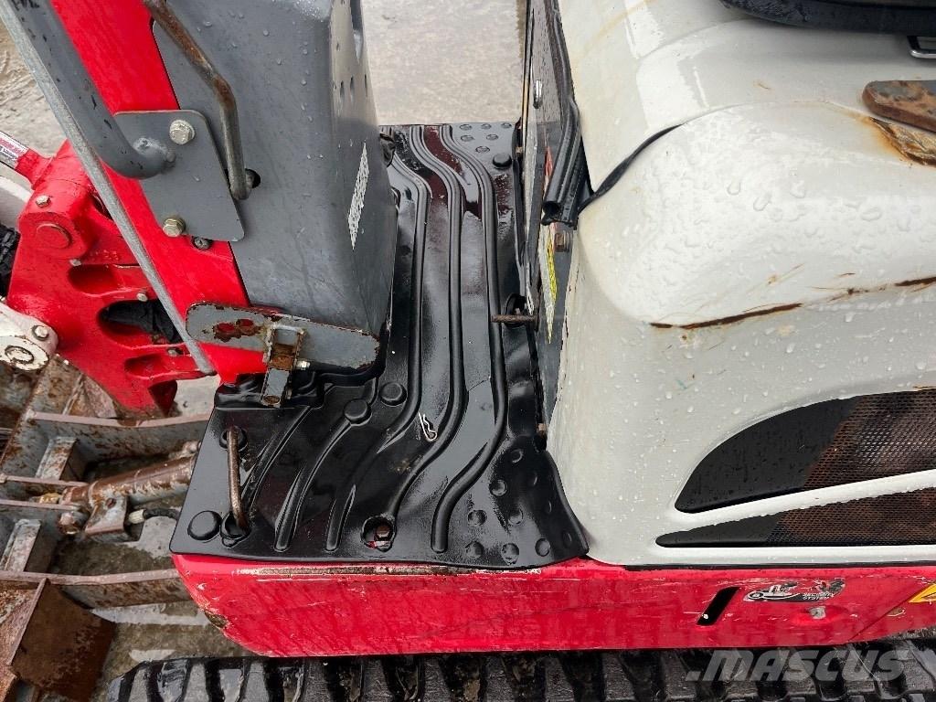 Takeuchi TB 210 R Mini excavatoare < 7t