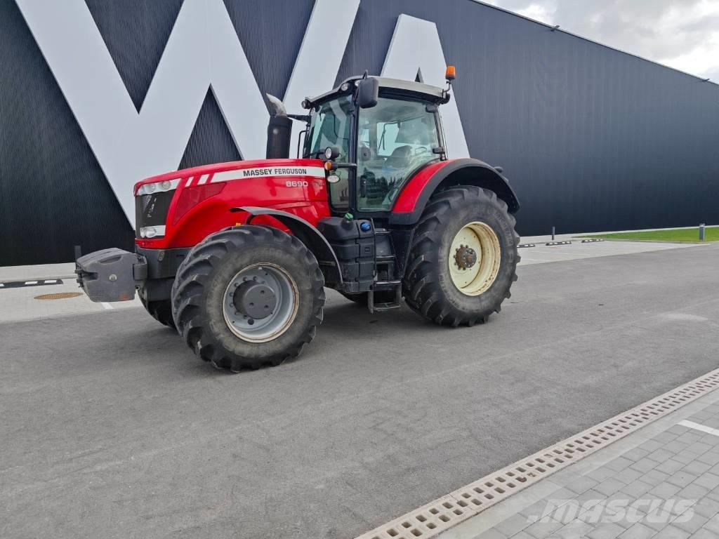 Massey Ferguson 8690 Tractoare