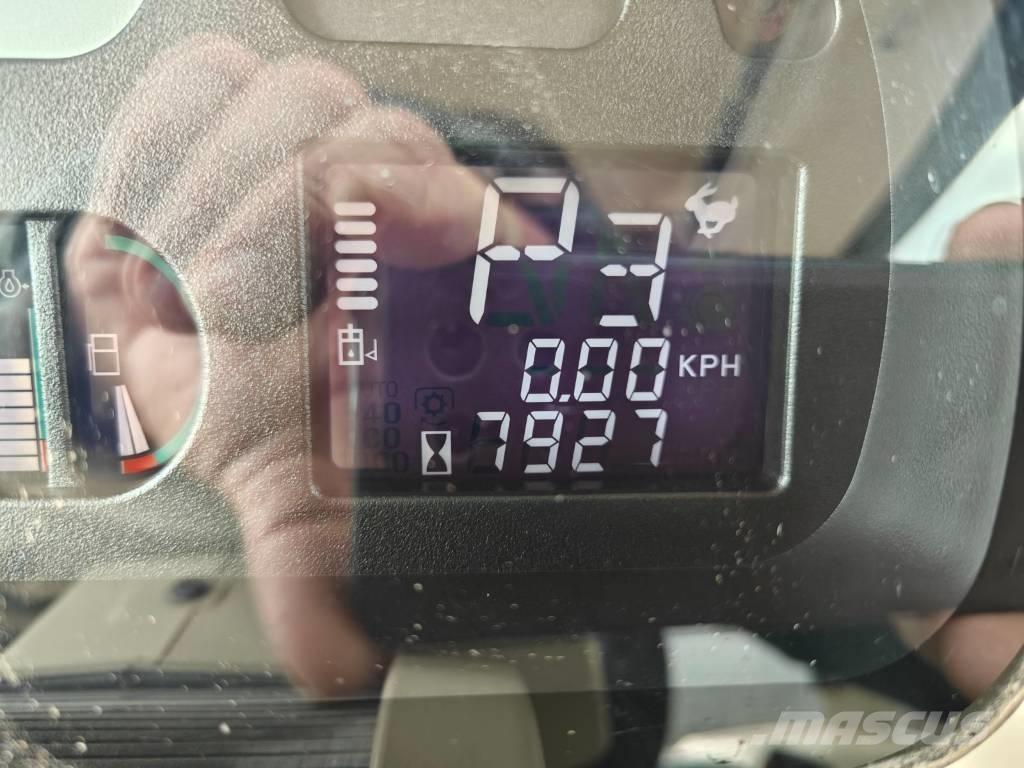 Massey Ferguson 8690 Tractoare