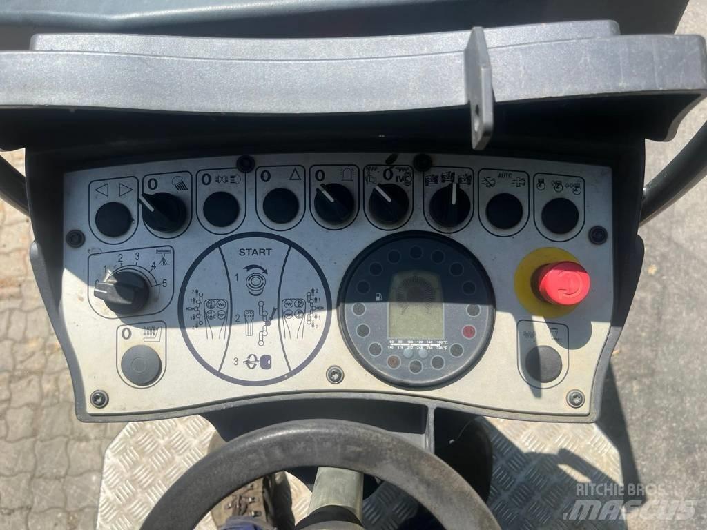 Bomag BW 120 AD-5 Cilindri compactori dubli