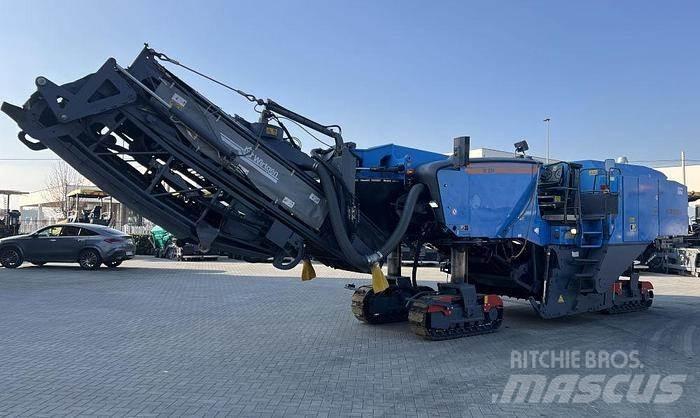 Wirtgen W 220 Utilaje asfalt cu freze reci