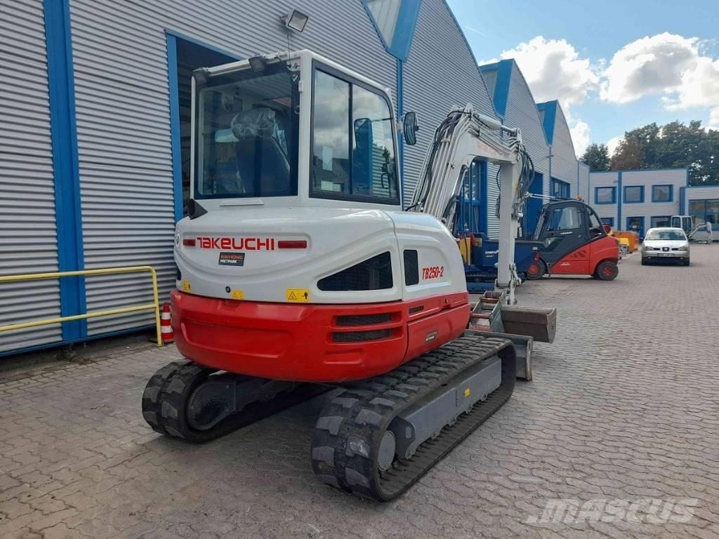 Takeuchi TB 250-2 Mini excavatoare < 7t