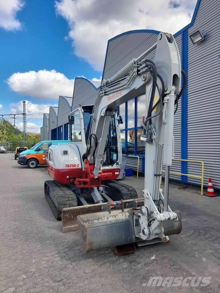 Takeuchi TB 250-2 Mini excavatoare < 7t