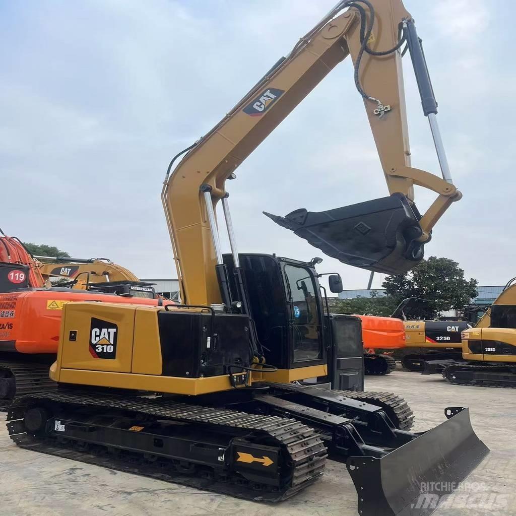 CAT 310 Excavatoare pe șenile
