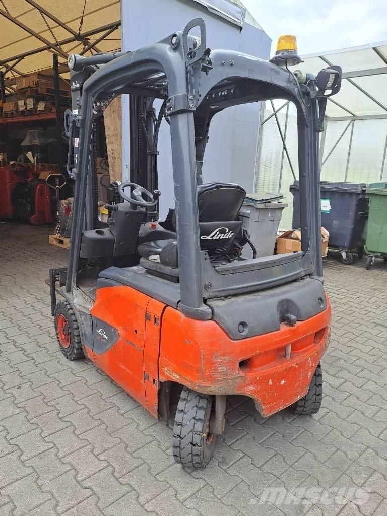 Linde E16 Stivuitor electric