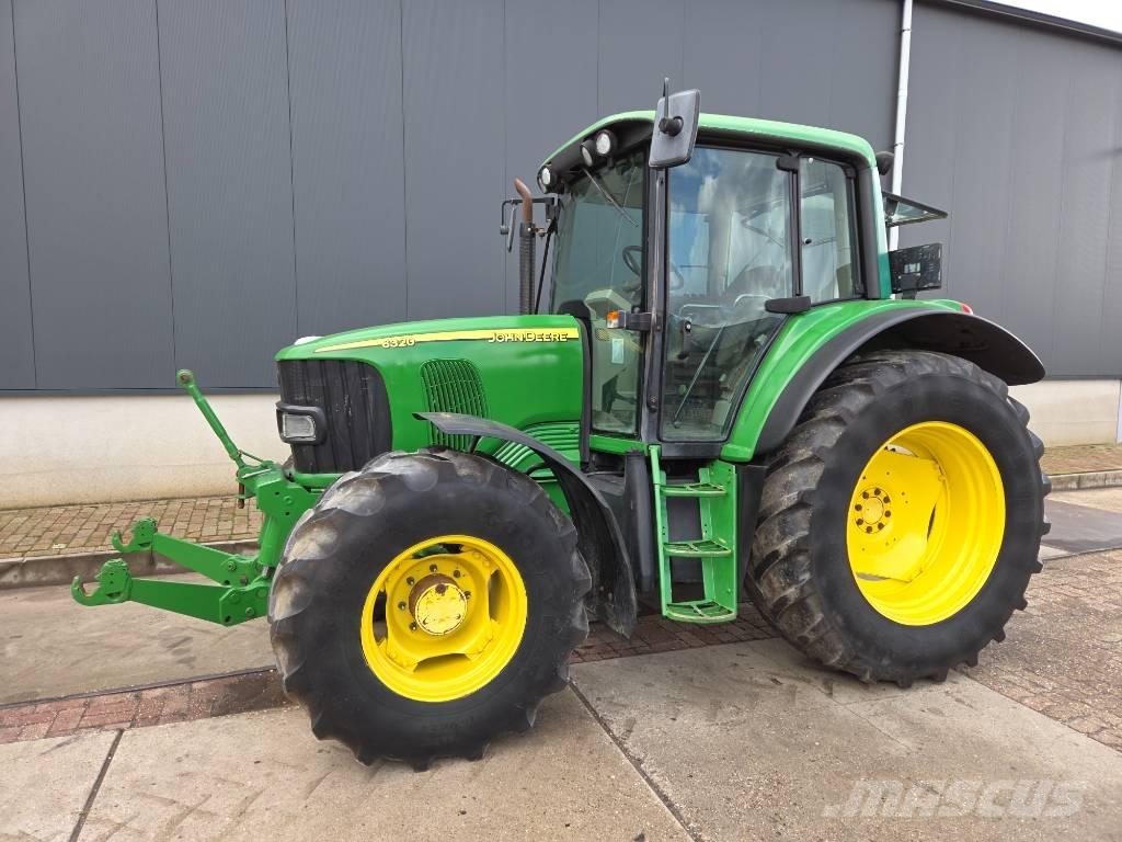 John Deere 6320 Tractoare