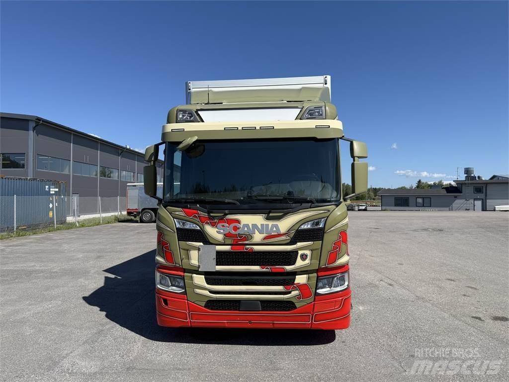 Scania P320 4X2 Autocamioane