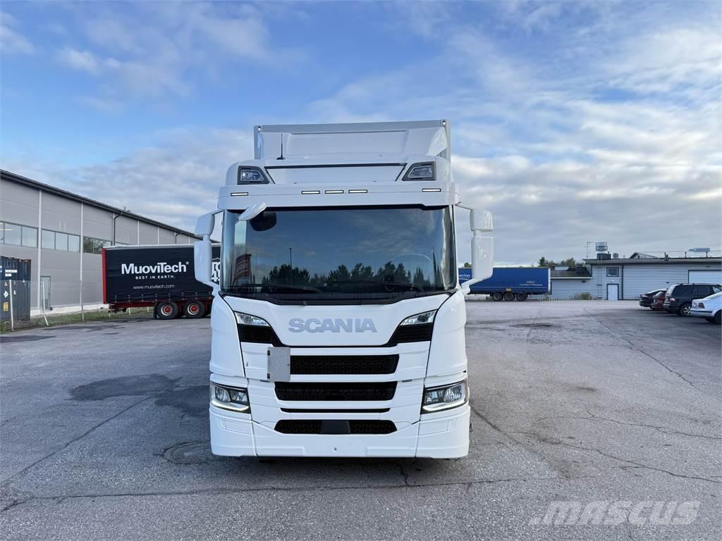 Scania P320 4X2 Autocamioane