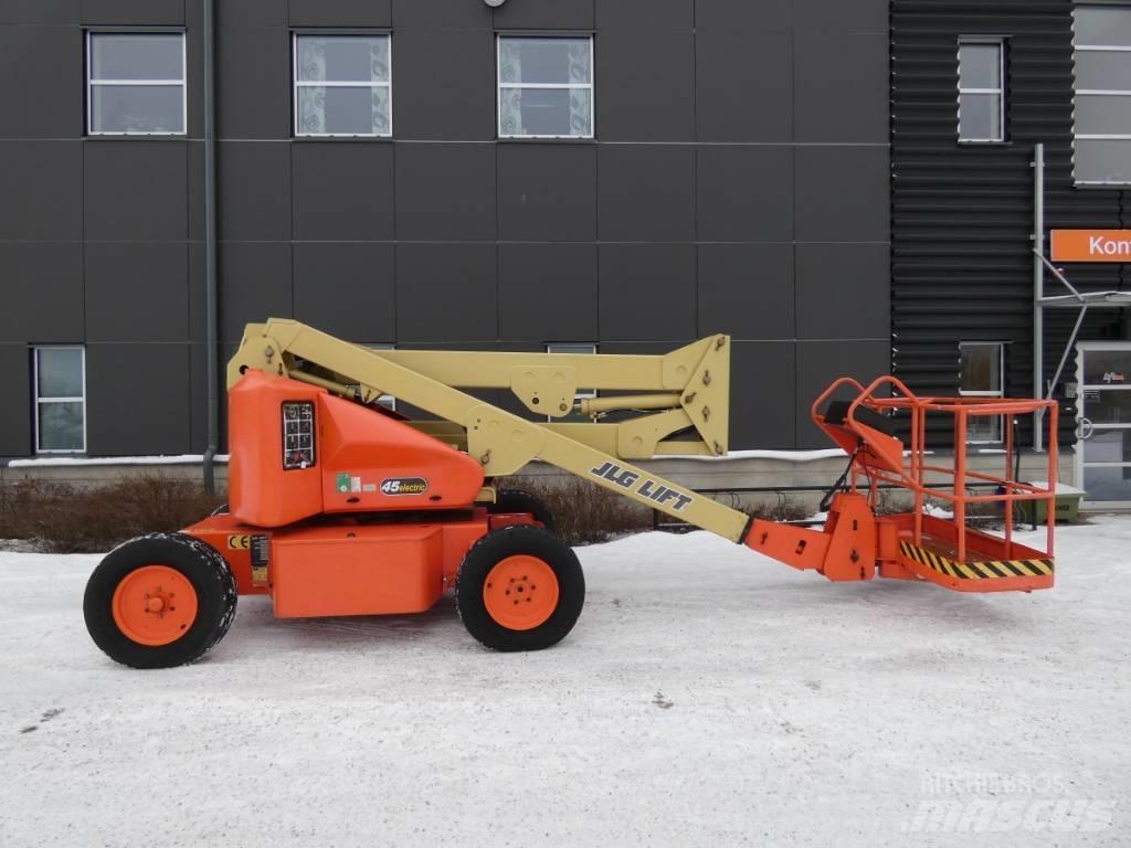 JLG E 45E  Bomlift Nacele cu brat articulat
