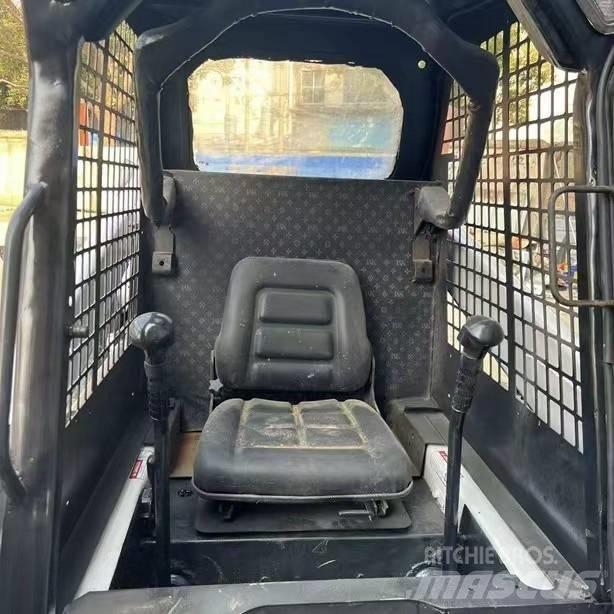 Bobcat S 160 Mini incarcator