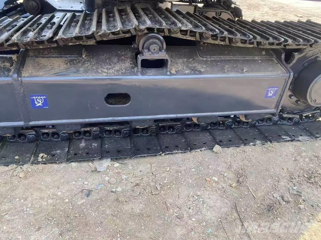 Doosan DX 75-9 C Excavatoare 7t - 12t