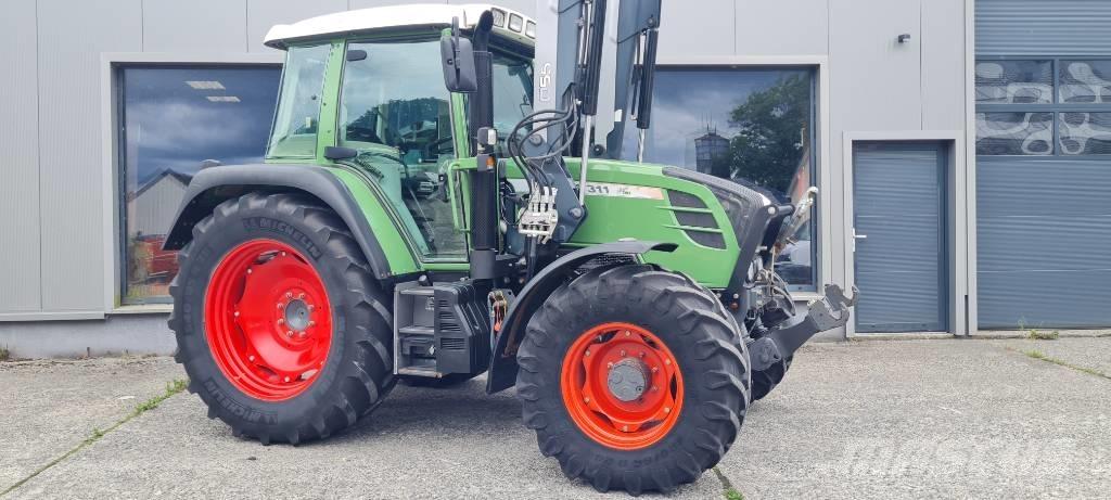 Fendt 311 Vario TMS Tractoare