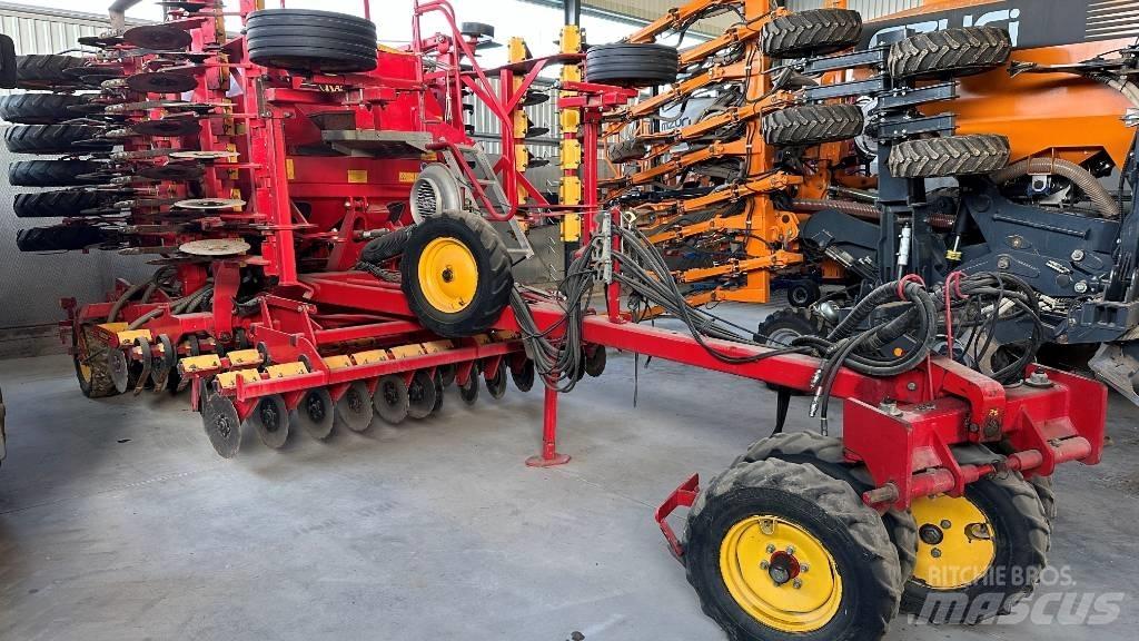 Väderstad RapidA600S Perforatoare