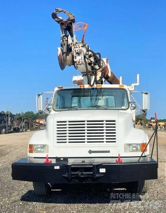 International 4700 Municipal/vehicul cu uz general
