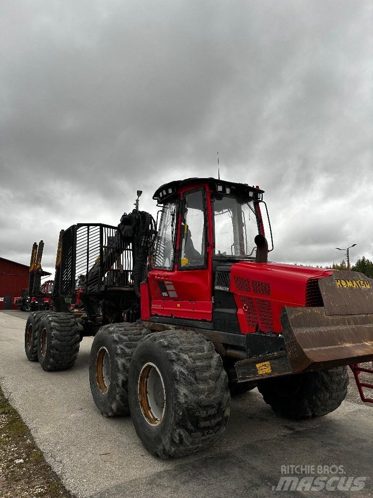 Komatsu 895 Transportoare