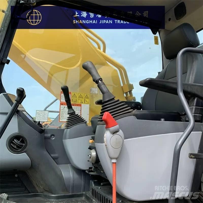 Komatsu PC 450 Excavatoare pe șenile
