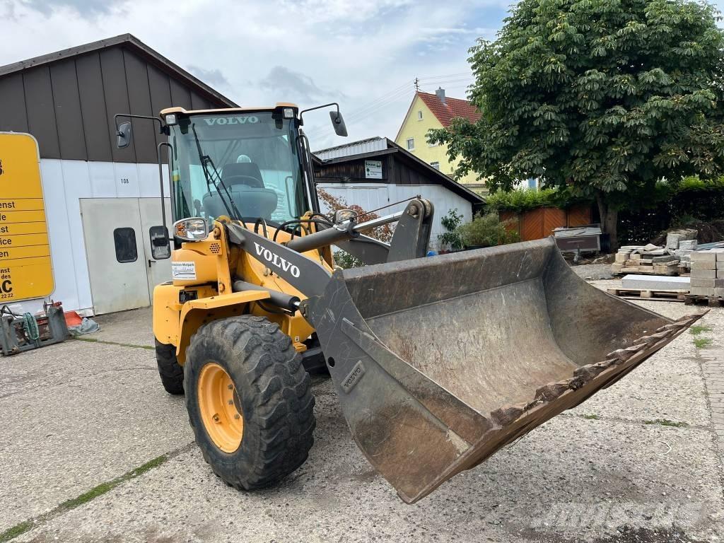 Volvo L 35 G Incarcator pe pneuri